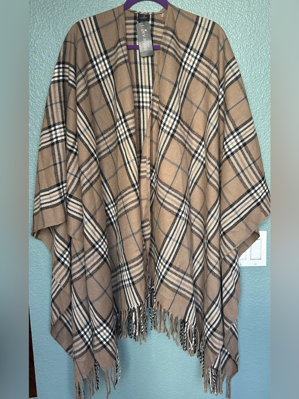 NWT V. Fraas Plaid Ruana Wrap OS
